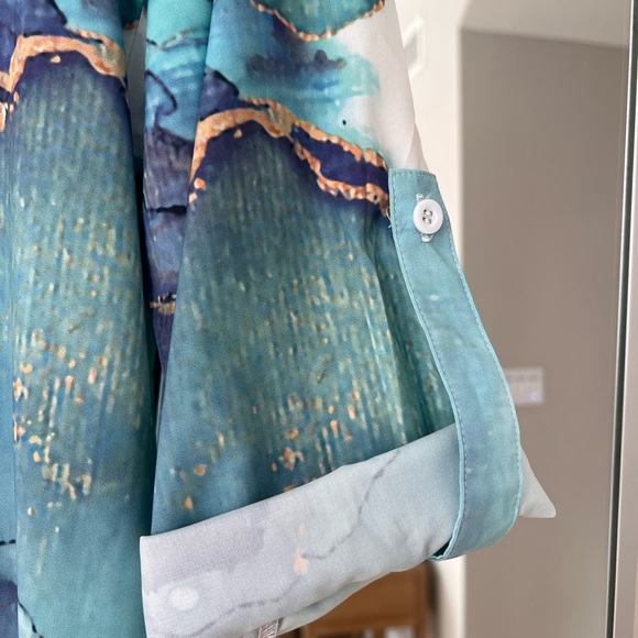 NWT - Marbled long sleeve tunic. Size M - Picture 6 of 13